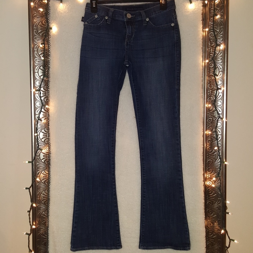 ROCK & REPUBLIC JEANS